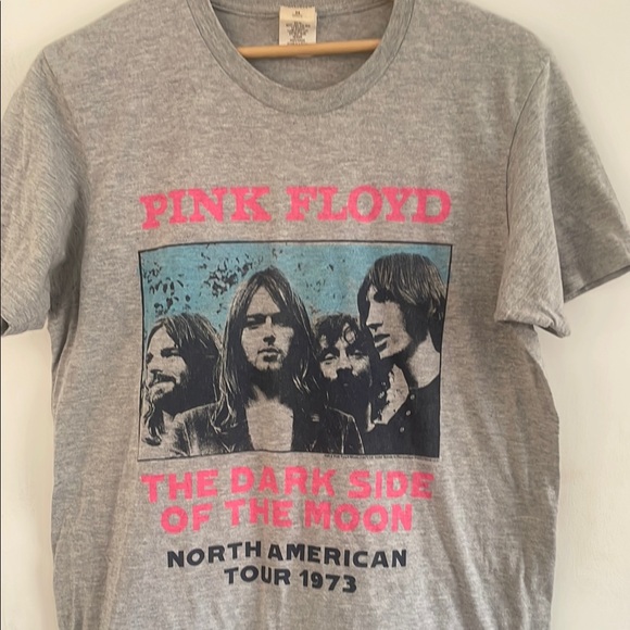 Pink Floyd The Dark Side of the Moon 1973 Tour Graphic Tee Unisex - Picture 6 of 13